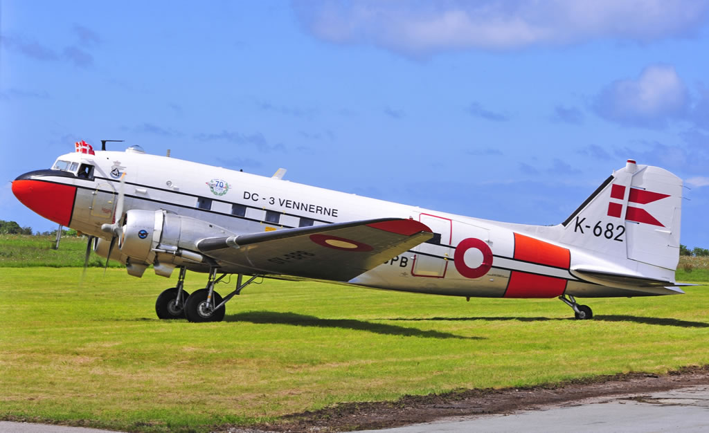 This C-47A-DL was delivered in April 1944 to the USAAF, today marked as "DC-3 Vennerne", Registration OY-BPB